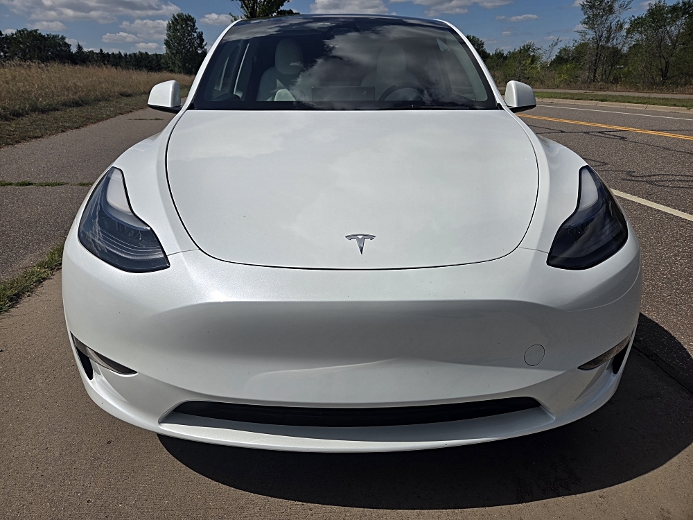 tesla model y 2023 7SAYGDEE7PF817233 image tesla model y 2023 7SAYGDEE7PF817233 image
